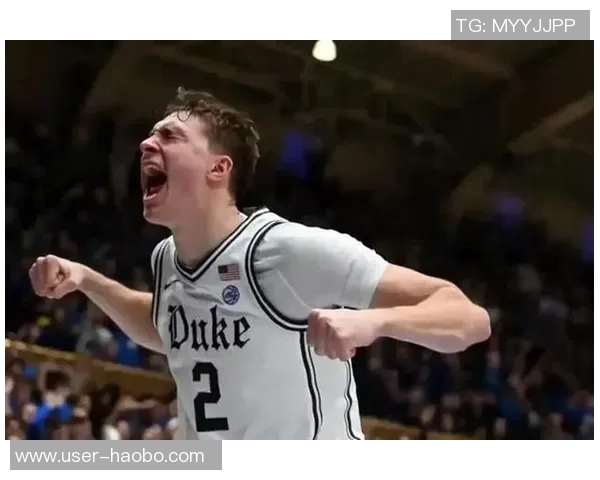 弗拉格狂砍42分提升场均09分距克尼佩尔仅差06分